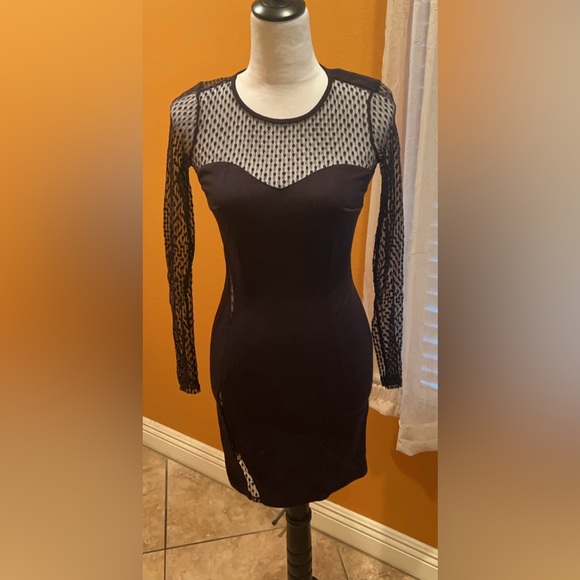 Guess Dresses & Skirts - Guess | Women’s Mesh Overlay Black Sheath Dress XS